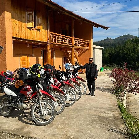 Quan Ba Hoang Nam Homestay מראה חיצוני תמונה